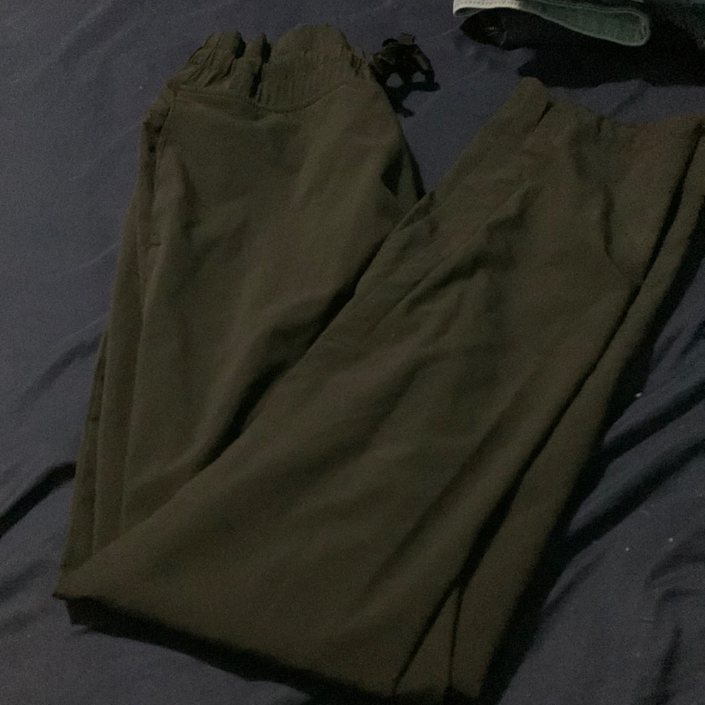 Despite the picture these are actually black sorry bout that they are size smal